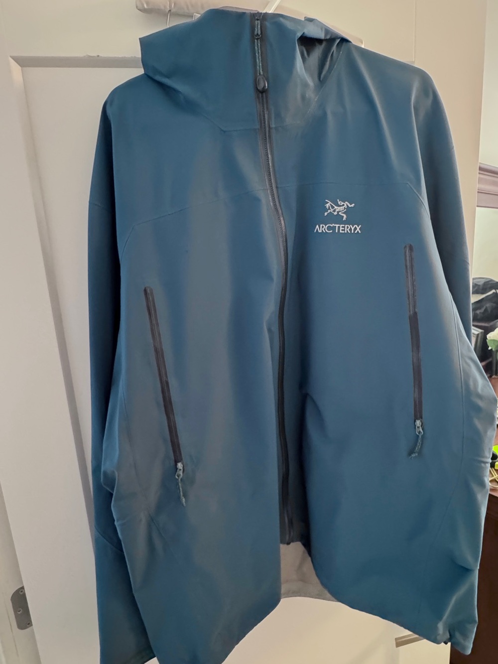 Arc’teryx Beta AR - Gore-Tex Shell - Men’s - XXL - Blue